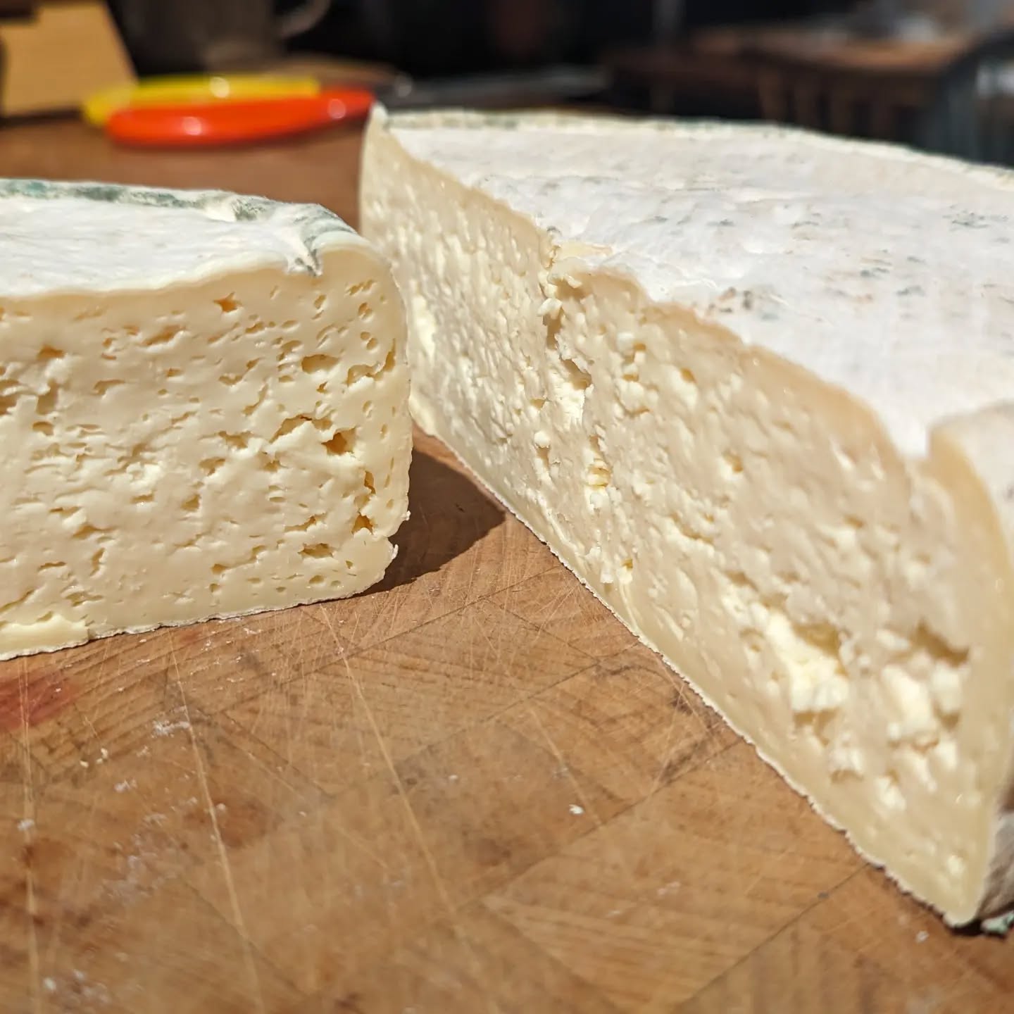 This is the follow up to the Caerphilly cheese. Looks and tastes pretty delicious: rich, a little funky, creamy. Super happy with it!