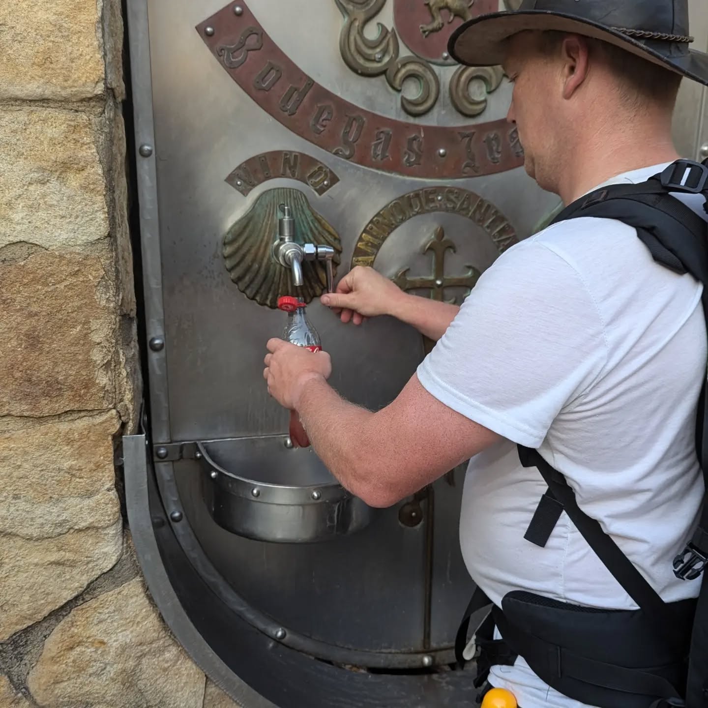Things are heating up, a heatwave is blasting through northern Spain right now. But we only have four hours walking to do today. We set off at 715 and take the forest route when presented. Before the path splits, there's a wine fountain for pilgrims.